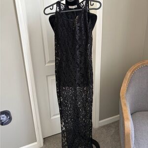 Elegant Black Lace Maxi Dress